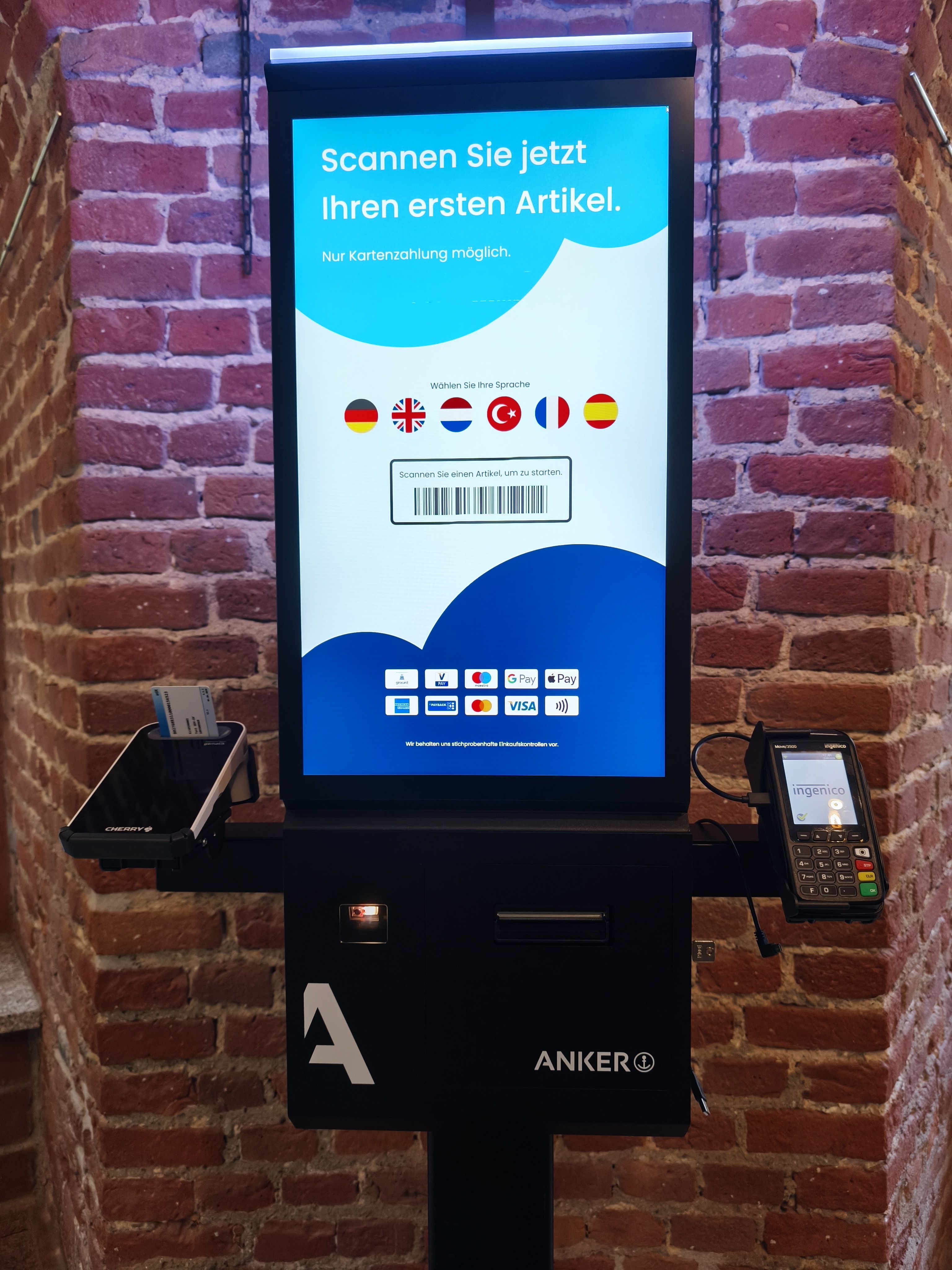 Self-Service-Terminal